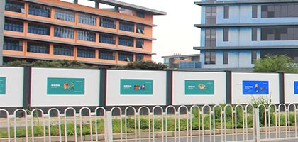 地產(chǎn)工程圍擋的作用-地產(chǎn)圍擋的優(yōu)勢，深圳市大通建設(shè)發(fā)展有限公司鋼結(jié)構(gòu)圍擋生產(chǎn)廠家