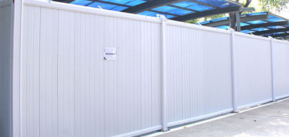 圍擋價格多少一平方 一般的圍擋如何選擇材質，深圳市大通建設發展有限公司鋼結構圍擋生產廠家